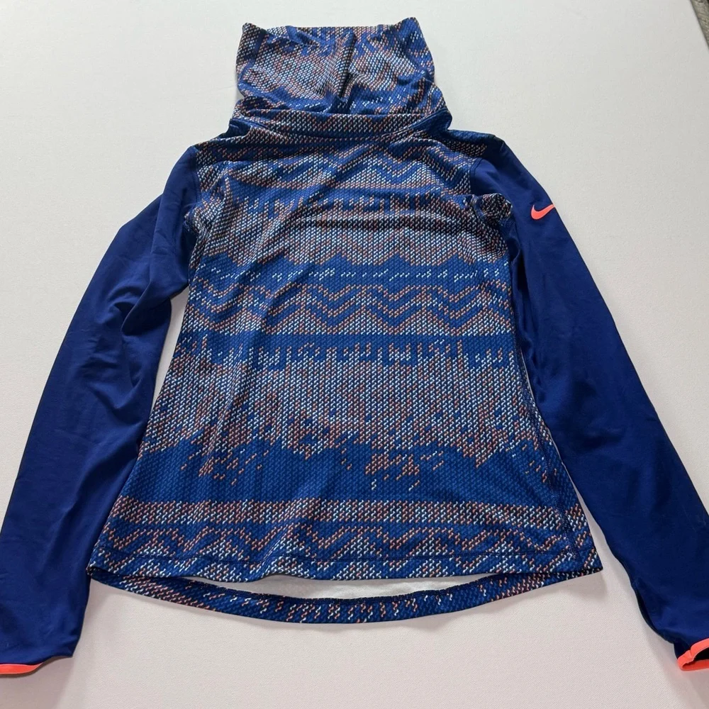 Nike Women's Pink and Black‎ Patterned Jacket